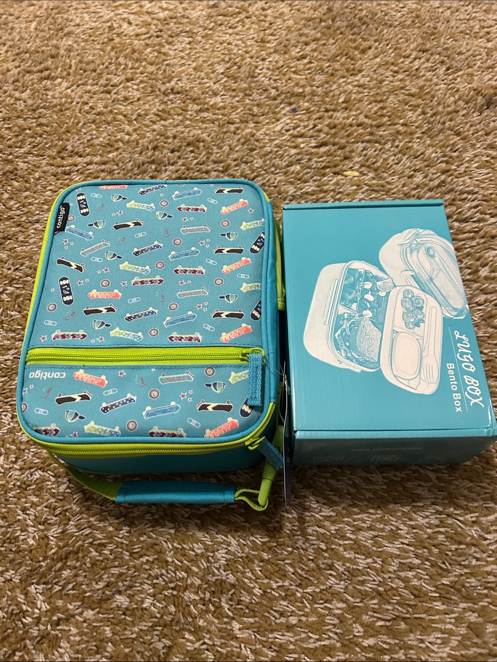 Contigo Teal Lunch Bag with Lime Trim and Skateboard Print